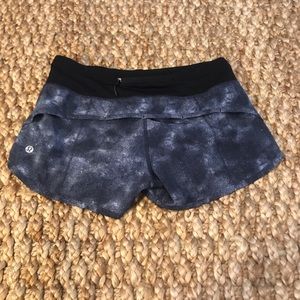 Lululemon NWOT Size 4 Speed Shorts